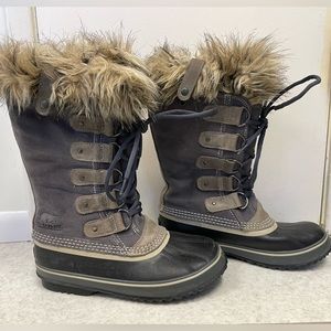 Sorel snow boots women size 9 women’s gently worn